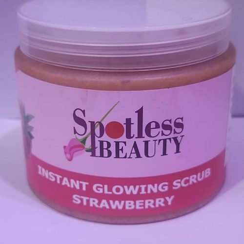 Sportless Beauty Strawberry Scrub